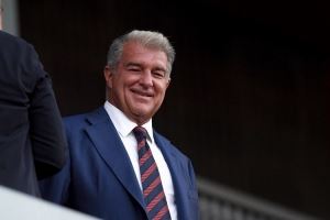 拉波尔塔:非常期待在诺坎普比赛,希望能在11月22日或29日回去